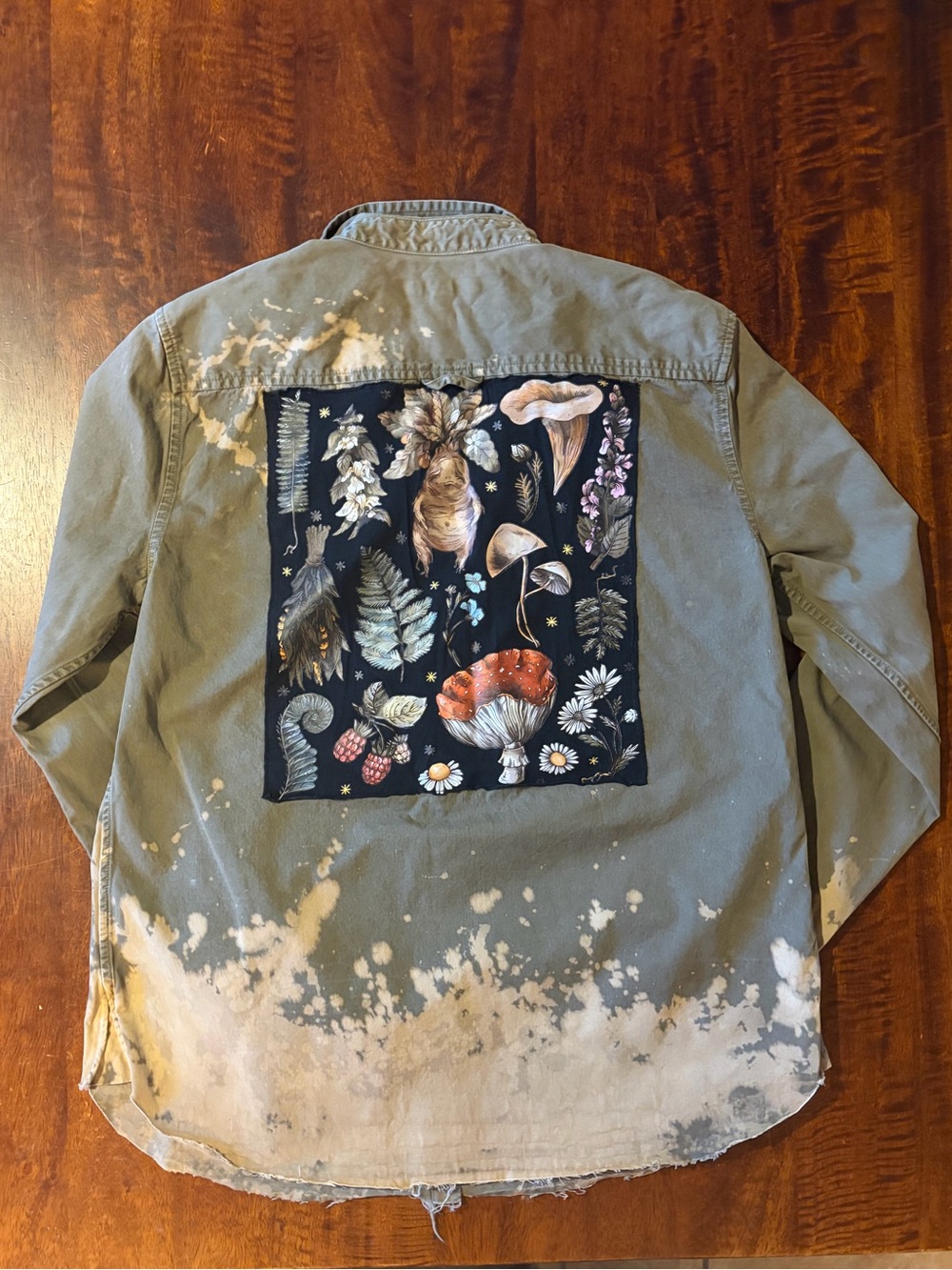 Upcycled Mushrooms Splatter Dip Bleach Dyed Olive Green Button Down Size Small